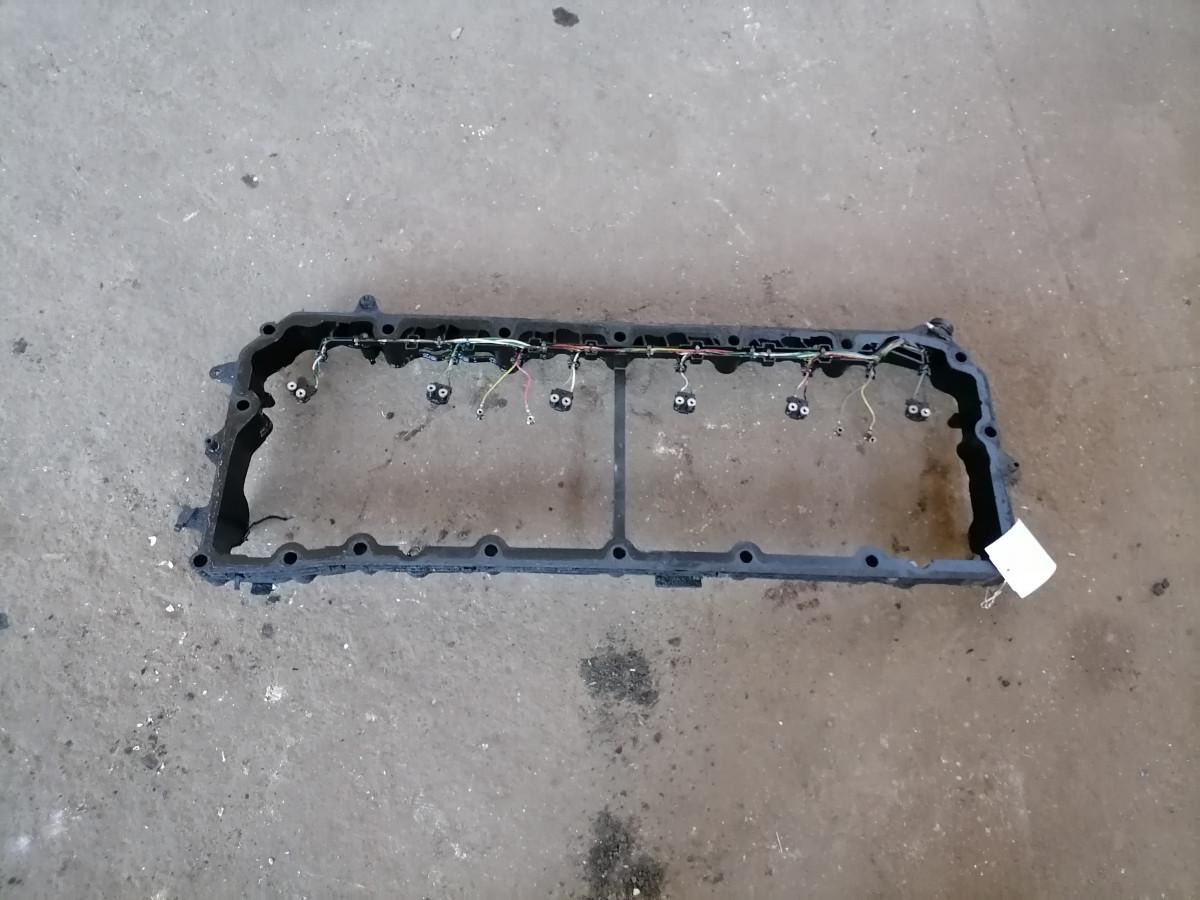 Volvo Vahekaas 21717750 - Cylinder head for Truck: picture 2 Volvo Vahekaas 21717750 - Cylinder head for Truck: picture 2