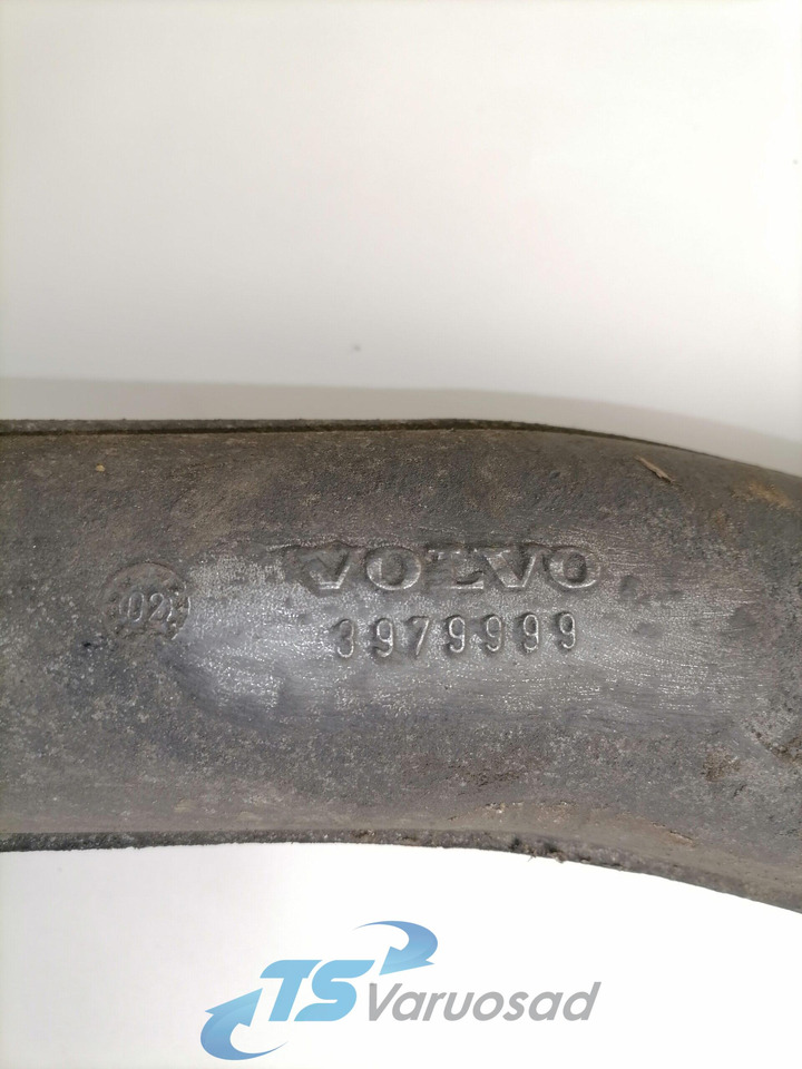 Volvo intercooler pipe 3979999 - Intercooler for Truck: picture 3 Volvo intercooler pipe 3979999 - Intercooler for Truck: picture 3