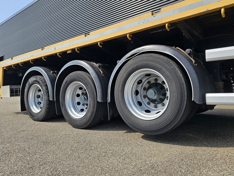 Floor FLUO-18-27F1 / LIFT AXLE / EXTENDABLE - Dropside/ Flatbed semi-trailer: picture 5 Floor FLUO-18-27F1 / LIFT AXLE / EXTENDABLE - Dropside/ Flatbed semi-trailer: picture 5