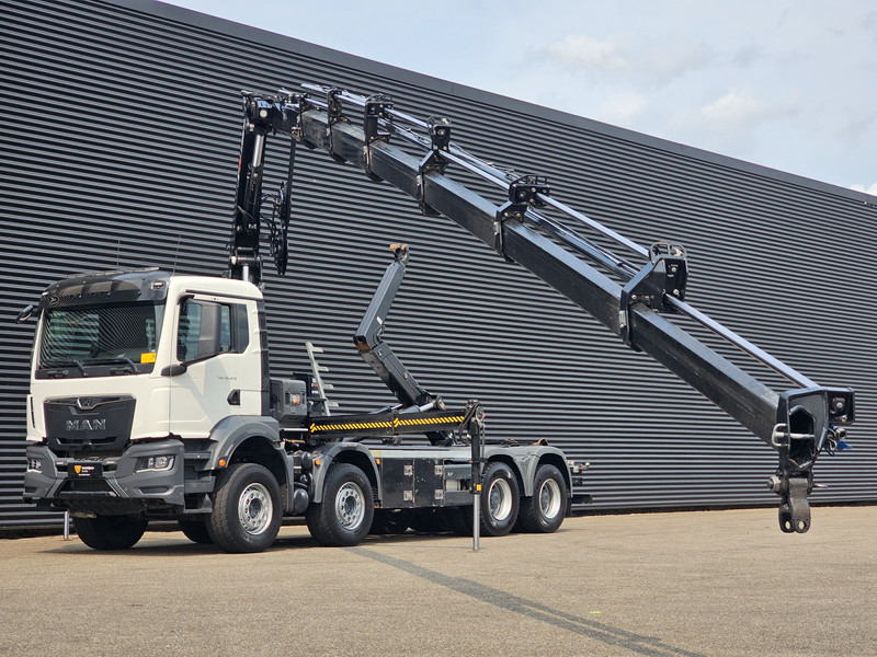 MAN TGS 35.470 8X4 BB / HIAB CRANE + HOOKLIFT - Hook lift truck, Crane truck: picture 3 MAN TGS 35.470 8X4 BB / HIAB CRANE + HOOKLIFT - Hook lift truck, Crane truck: picture 3