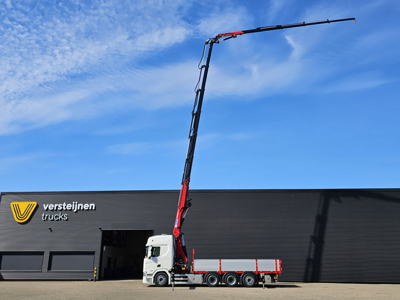 Scania 560R / HMF 50 t/m - JIB / LIER - Dropside/ Flatbed truck, Crane truck: picture 4 Scania 560R / HMF 50 t/m - JIB / LIER - Dropside/ Flatbed truck, Crane truck: picture 4