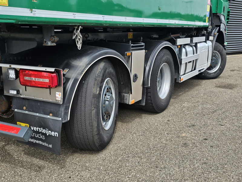 Tipper, Crane truck Tatra 6X6 / T158/II / 2 SIDE TIPPER - HMF Z CRANE: picture 13 Tipper, Crane truck Tatra 6X6 / T158/II / 2 SIDE TIPPER - HMF Z CRANE: picture 13