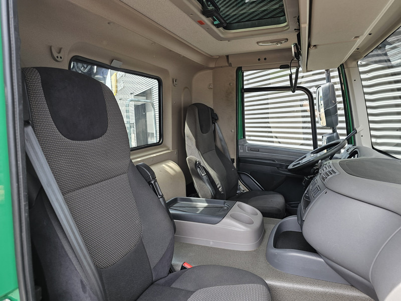 Tipper, Crane truck Tatra 6X6 / T158/II / 2 SIDE TIPPER - HMF Z CRANE: picture 14 Tipper, Crane truck Tatra 6X6 / T158/II / 2 SIDE TIPPER - HMF Z CRANE: picture 14