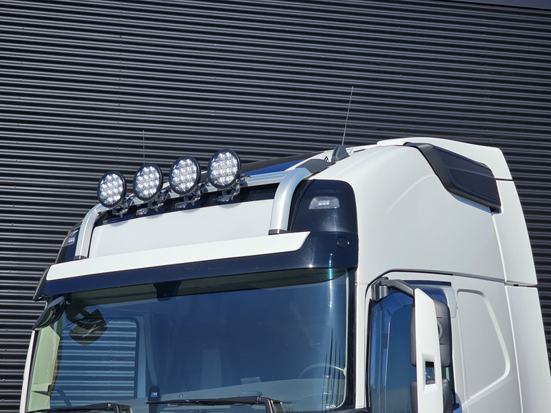 Volvo FH 540 / 6X4 / BOOGIE / RETARDER / FULL AIR / 312DKM leasing Volvo FH 540 / 6X4 / BOOGIE / RETARDER / FULL AIR / 312DKM: picture 6