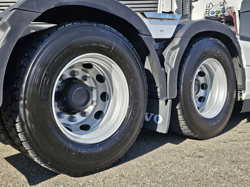 Volvo FH 540 / 6X4 / BOOGIE / RETARDER / FULL AIR / 312DKM leasing Volvo FH 540 / 6X4 / BOOGIE / RETARDER / FULL AIR / 312DKM: picture 18