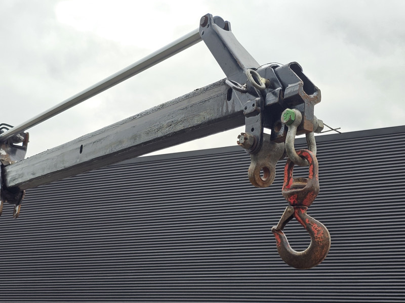 Volvo FH 540 8x2 / 85 t/m CRANE / JIB / WINCH / KRAN - Dropside/ Flatbed truck, Crane truck: picture 5 Volvo FH 540 8x2 / 85 t/m CRANE / JIB / WINCH / KRAN - Dropside/ Flatbed truck, Crane truck: picture 5