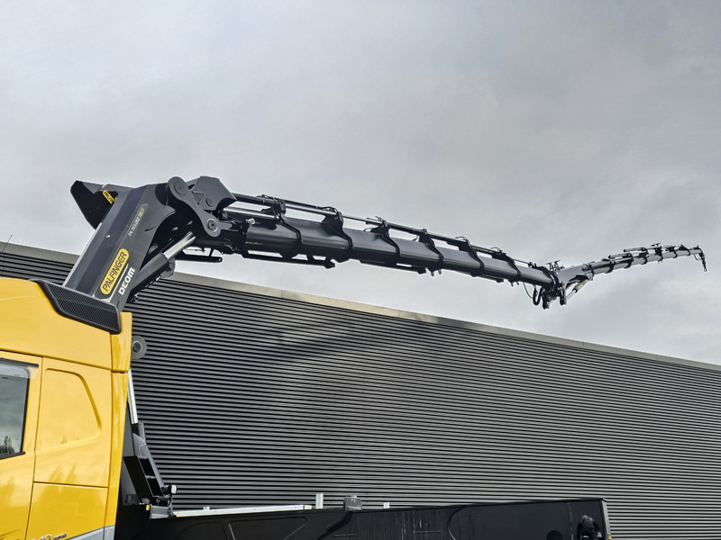 Volvo FH 540 8x4 / PALFINGER 165 TEC 7 + PJ300 / WINCH - Dropside/ Flatbed truck, Crane truck: picture 2 Volvo FH 540 8x4 / PALFINGER 165 TEC 7 + PJ300 / WINCH - Dropside/ Flatbed truck, Crane truck: picture 2