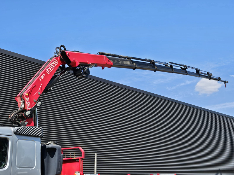 Volvo FM 460 8x4-4 / FASSI 36.5 t/m -8 x EXTENSION + WINCH - Crane truck: picture 2 Volvo FM 460 8x4-4 / FASSI 36.5 t/m -8 x EXTENSION + WINCH - Crane truck: picture 2