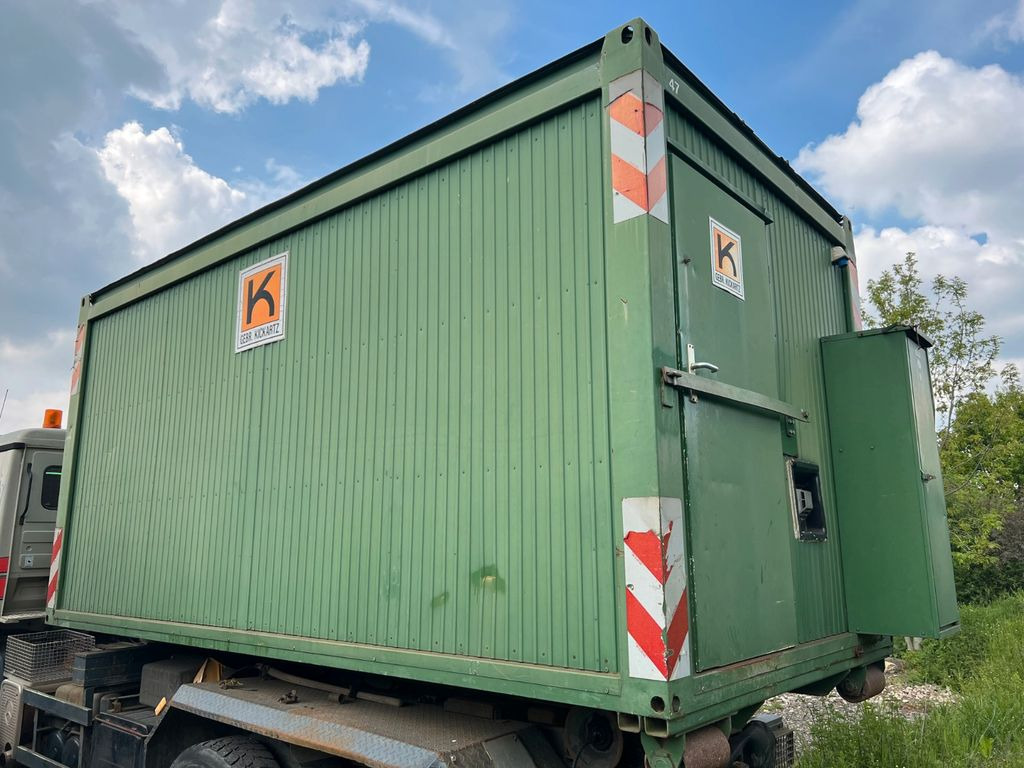 Büro Container mit Heizung Licht Tisch Schränke Büro Container mit Heizung Licht Tisch Schränke - Hook lift/ Skip loader system: picture 4 Büro Container mit Heizung Licht Tisch Schränke Büro Container mit Heizung Licht Tisch Schränke - Hook lift/ Skip loader system: picture 4