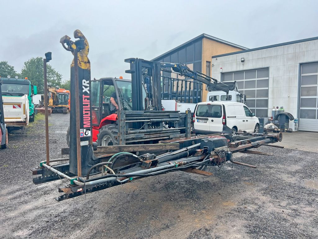 Multilift XR 21 Abrollkipperaufbau 3 Achser Multilift XR 21 Abrollkipperaufbau 3 Achser - Hook lift truck: picture 2 Multilift XR 21 Abrollkipperaufbau 3 Achser Multilift XR 21 Abrollkipperaufbau 3 Achser - Hook lift truck: picture 2