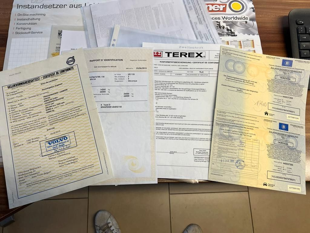 Volvo FM 400 6X4 Abroller & Kran Terex 125.2 - Hook lift truck, Crane truck: picture 2 Volvo FM 400 6X4 Abroller & Kran Terex 125.2 - Hook lift truck, Crane truck: picture 2