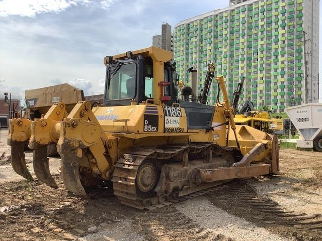 Komatsu D85EX-15 - Bulldozer: picture 3 Komatsu D85EX-15 - Bulldozer: picture 3