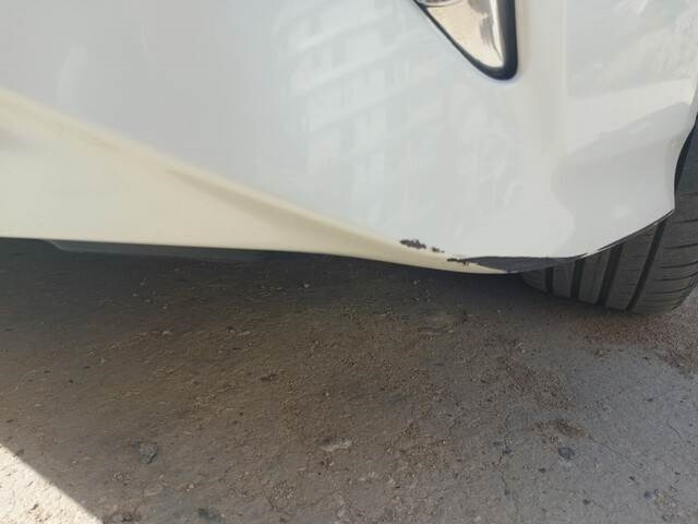 Car Toyota Prius Hybrid: picture 7