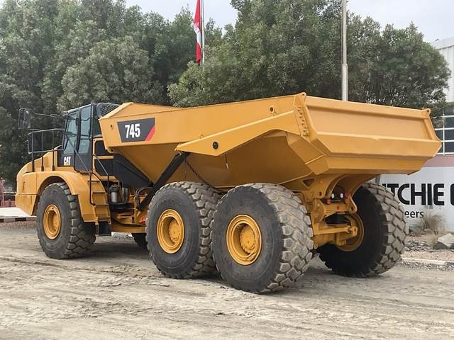 CAT 745 - Articulated dumper: picture 2 CAT 745 - Articulated dumper: picture 2