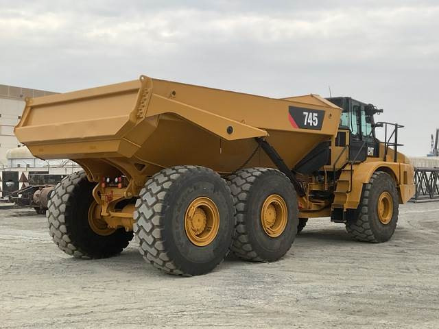 CAT 745 - Articulated dumper: picture 3 CAT 745 - Articulated dumper: picture 3