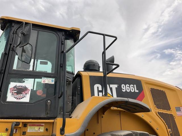 Wheel loader CAT 966L: picture 19