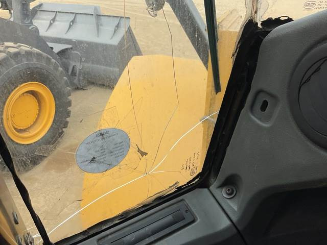 Wheel loader CAT 966L: picture 12