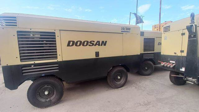 Doosan 10/300 - Air compressor: picture 1 Doosan 10/300 - Air compressor: picture 1