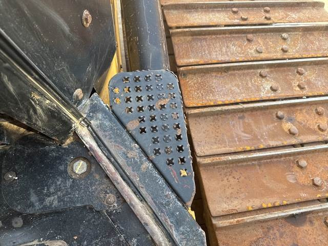Bulldozer CAT D6N LGP: picture 11