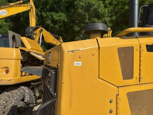 Bulldozer CAT D6N LGP: picture 9