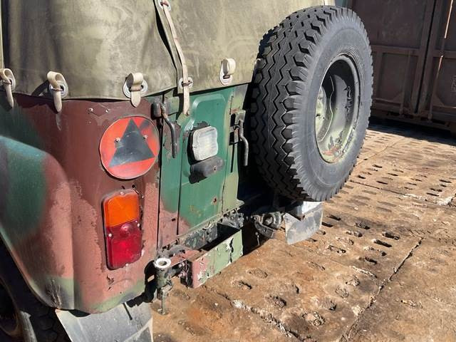 Car UAZ 469B: picture 24