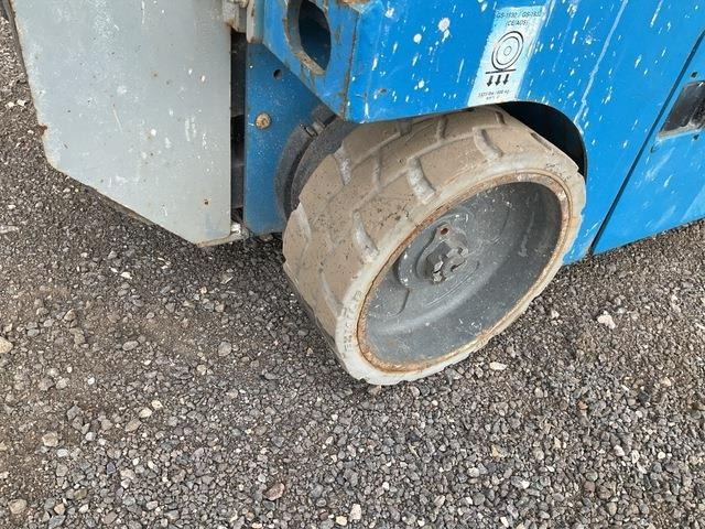 Scissor lift Genie GS1932: picture 9