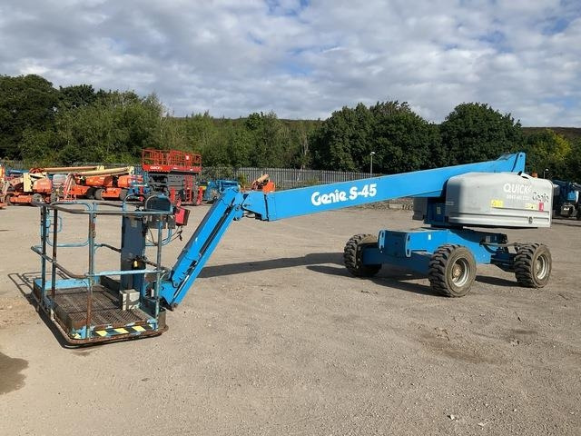 Genie S45 - Telescopic boom: picture 1 Genie S45 - Telescopic boom: picture 1