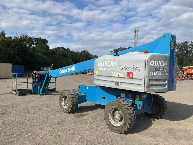 Genie S45 - Telescopic boom: picture 2 Genie S45 - Telescopic boom: picture 2