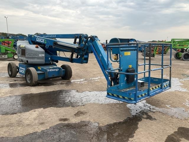 Genie Z45/25J - Articulated boom: picture 4 Genie Z45/25J - Articulated boom: picture 4