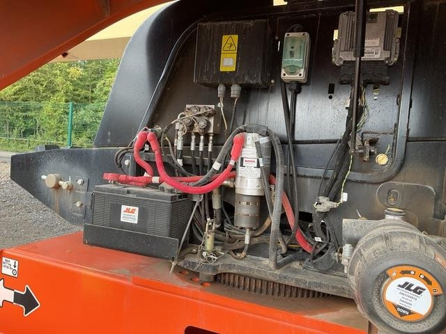 Telescopic boom JLG 660SJ: picture 10