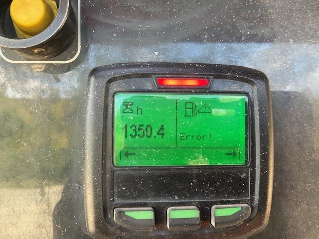 Telescopic boom JLG 660SJ: picture 6