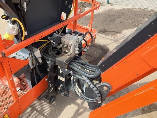 Telescopic boom JLG 660SJ: picture 18