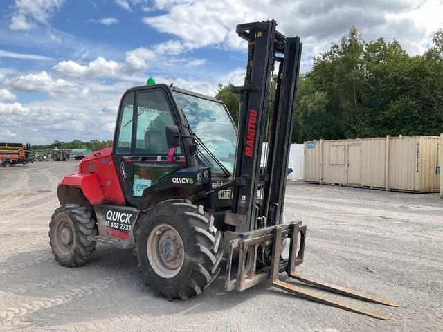 Manitou M30-4 - Rough terrain forklift: picture 4 Manitou M30-4 - Rough terrain forklift: picture 4