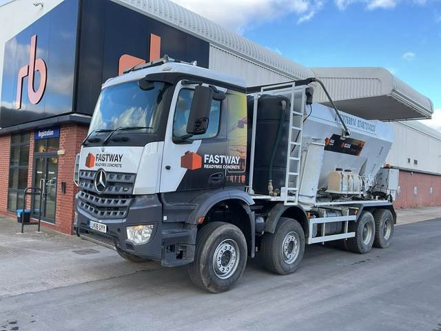 Mercedes-Benz - Truck: picture 1 Mercedes-Benz - Truck: picture 1