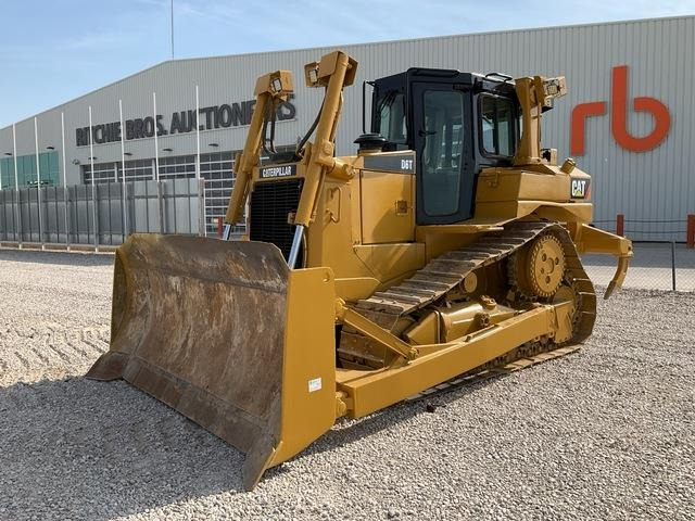 CAT D6T - Bulldozer: picture 1 CAT D6T - Bulldozer: picture 1