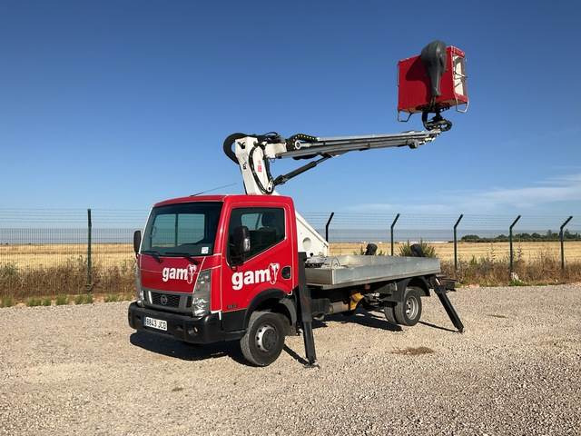 Nissan NT400 Cabstar - Truck mounted aerial platform: picture 1 Nissan NT400 Cabstar - Truck mounted aerial platform: picture 1
