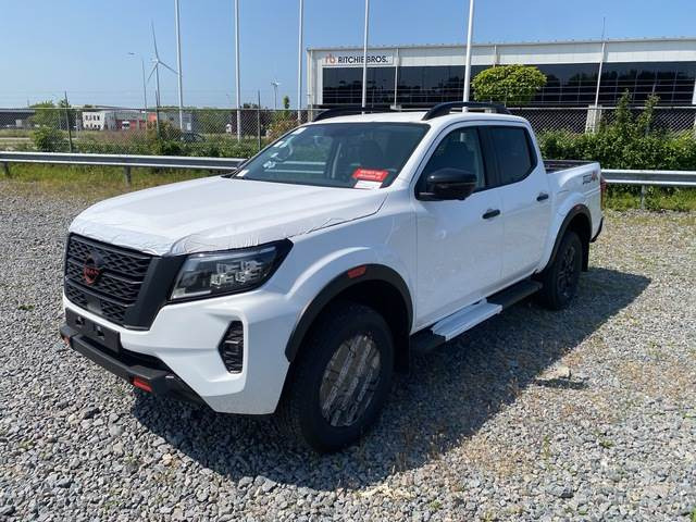 Nissan Navara - Van: picture 1 Nissan Navara - Van: picture 1