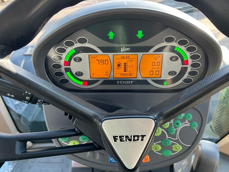 Farm tractor Fendt 714 Vario ProfiPlus: picture 17