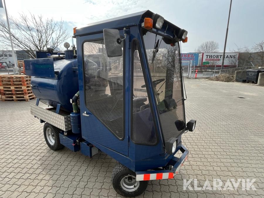 Mini slamsuger Nimos Minitrac - specialbygget - Vacuum truck: picture 4 Mini slamsuger Nimos Minitrac - specialbygget - Vacuum truck: picture 4