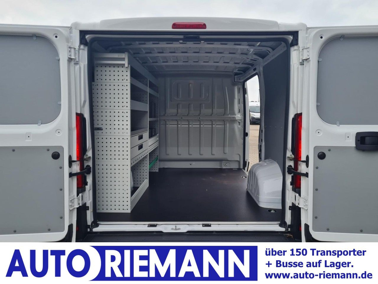 Fiat Ducato 30 Kasten L1H1 KLIMA PDC Werkstatteinrich - Small van: picture 1 Fiat Ducato 30 Kasten L1H1 KLIMA PDC Werkstatteinrich - Small van: picture 1