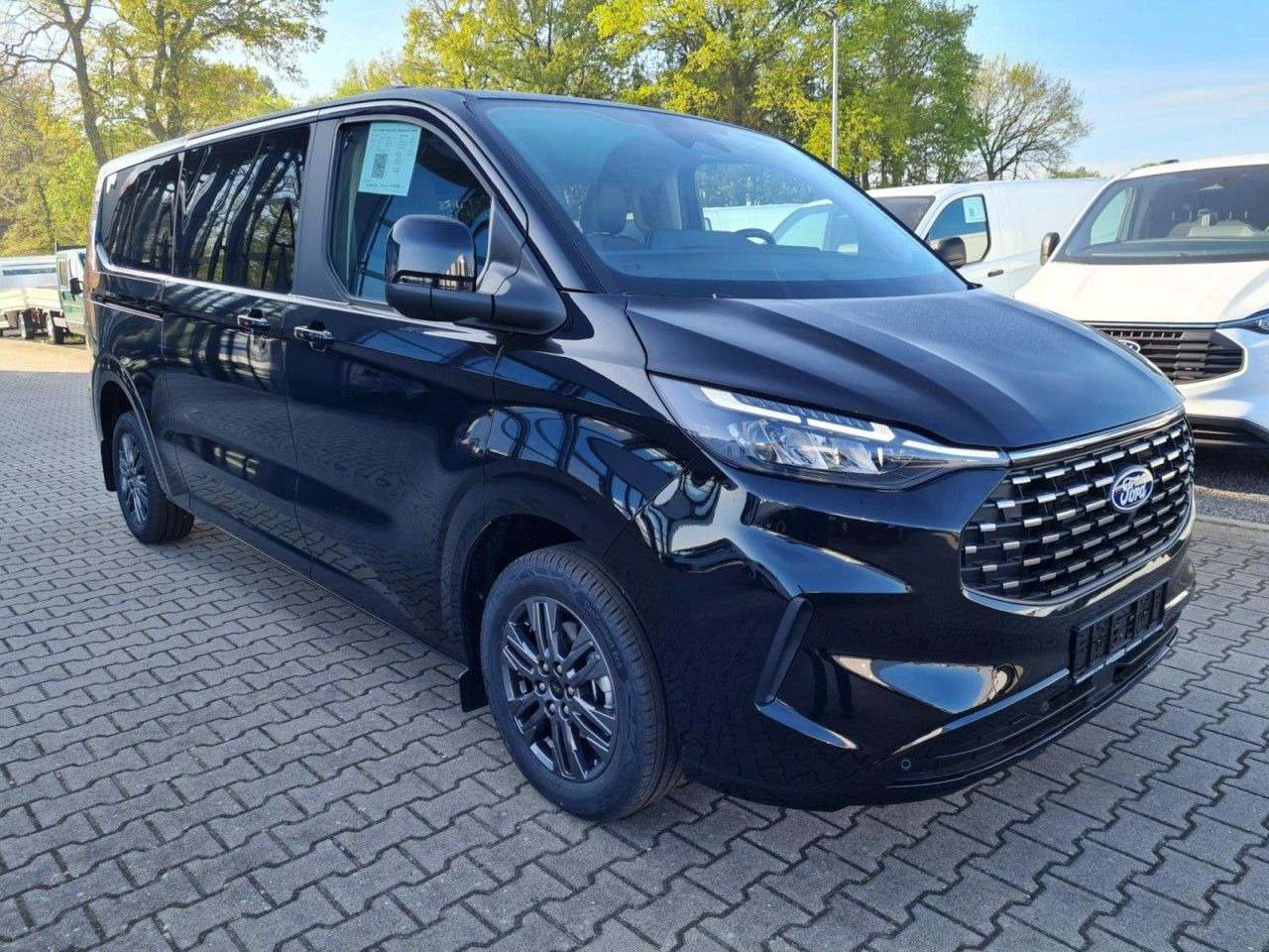 Ford Tourneo Custom 320 AG L2 Titanium 8 Sitze LEDER - Passenger van: picture 3 Ford Tourneo Custom 320 AG L2 Titanium 8 Sitze LEDER - Passenger van: picture 3