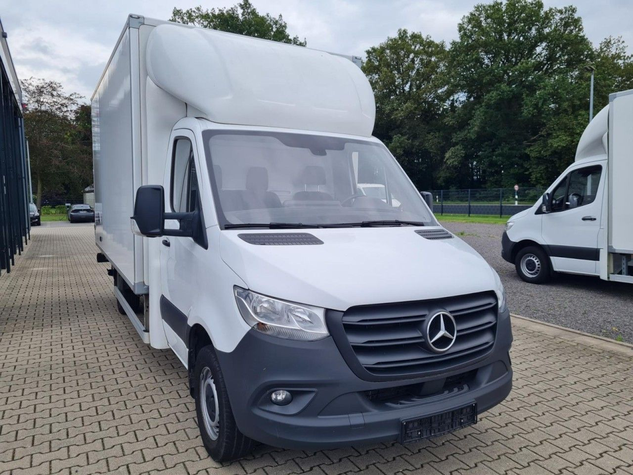 Mercedes-Benz Sprinter 315 CDI Koffer LBW RWD KLIMA TEMPOMAT - Box van: picture 2 Mercedes-Benz Sprinter 315 CDI Koffer LBW RWD KLIMA TEMPOMAT - Box van: picture 2