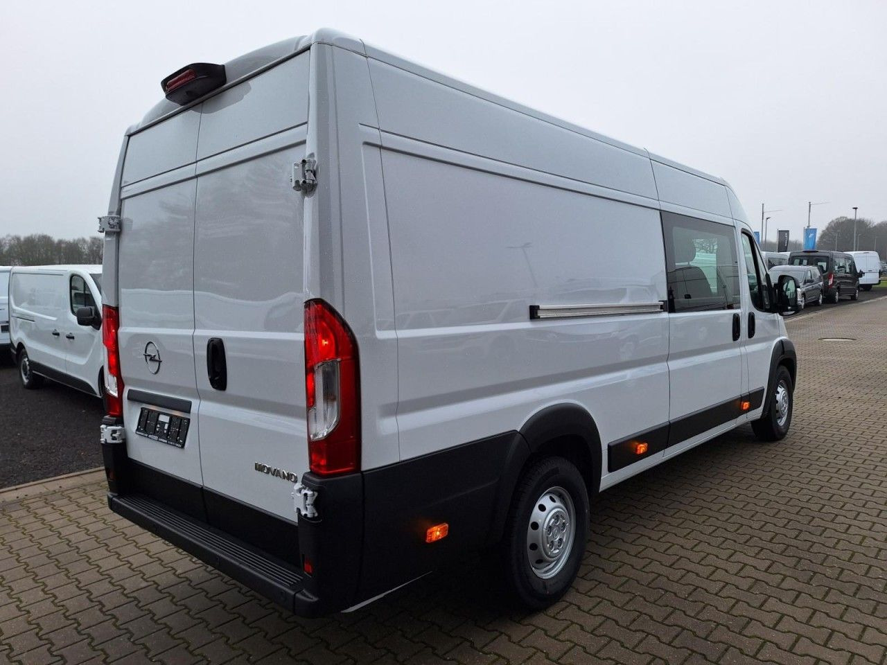 Opel Movano 35 Cargo L4 Doka 6-Sitze verstärkt PDC - Panel van, Combi van: picture 5 Opel Movano 35 Cargo L4 Doka 6-Sitze verstärkt PDC - Panel van, Combi van: picture 5