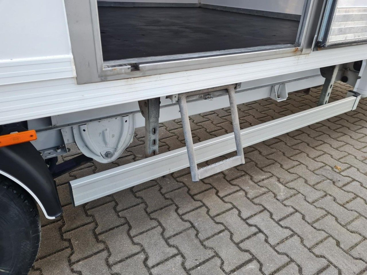 Box van Peugeot Boxer 3.5t Koffer lang L4 ERGO KLIMA KOMFORT TEM: picture 18