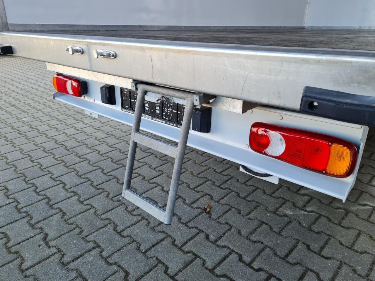 Box van Peugeot Boxer 3.5t Koffer lang L4 ERGO KLIMA KOMFORT TEM: picture 7