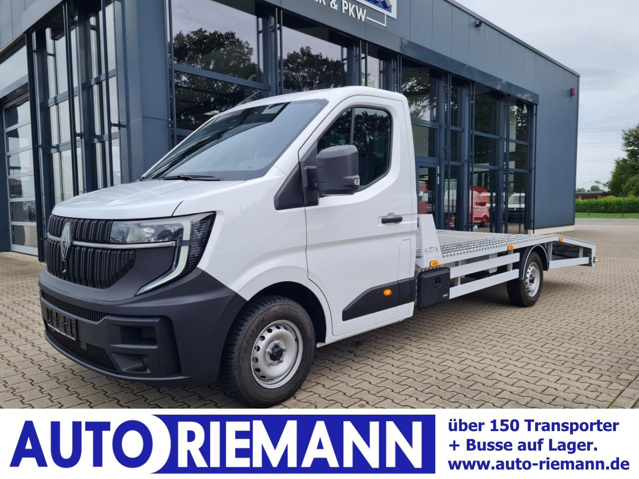 Renault Master 3,5t Autotransporter dCi 170 3 Sitzer - Autotransporter truck: picture 1 Renault Master 3,5t Autotransporter dCi 170 3 Sitzer - Autotransporter truck: picture 1