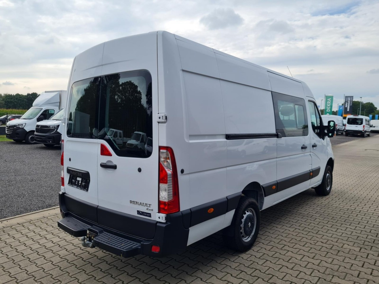 Renault Master 35 Kasten LR Doka 6-Sitze 4x4 Allrad AHK KLIMA PDC - Panel van, Combi van: picture 4 Renault Master 35 Kasten LR Doka 6-Sitze 4x4 Allrad AHK KLIMA PDC - Panel van, Combi van: picture 4