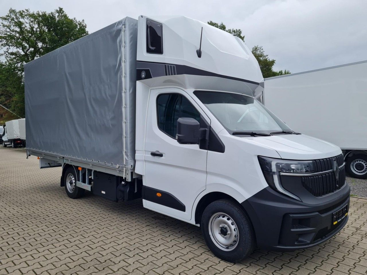 Renault Master 35 Pritsche Schiebe Plane Schlafkab Luftf - Curtain side van: picture 3 Renault Master 35 Pritsche Schiebe Plane Schlafkab Luftf - Curtain side van: picture 3