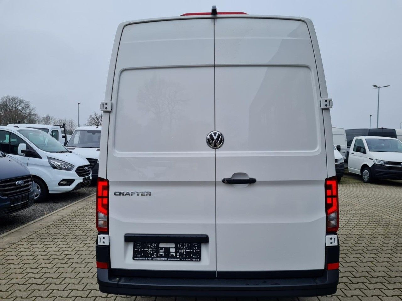 Volkswagen Crafter 35 Kasten MR hoch KLIMA KAMERA NAVI/APP - Panel van: picture 5 Volkswagen Crafter 35 Kasten MR hoch KLIMA KAMERA NAVI/APP - Panel van: picture 5