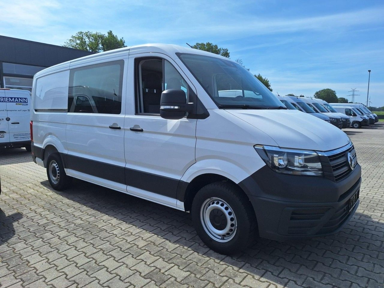 Volkswagen Crafter 35 Kasten Plus Doka mixto TDI L2H2 AHK - Panel van, Combi van: picture 3 Volkswagen Crafter 35 Kasten Plus Doka mixto TDI L2H2 AHK - Panel van, Combi van: picture 3